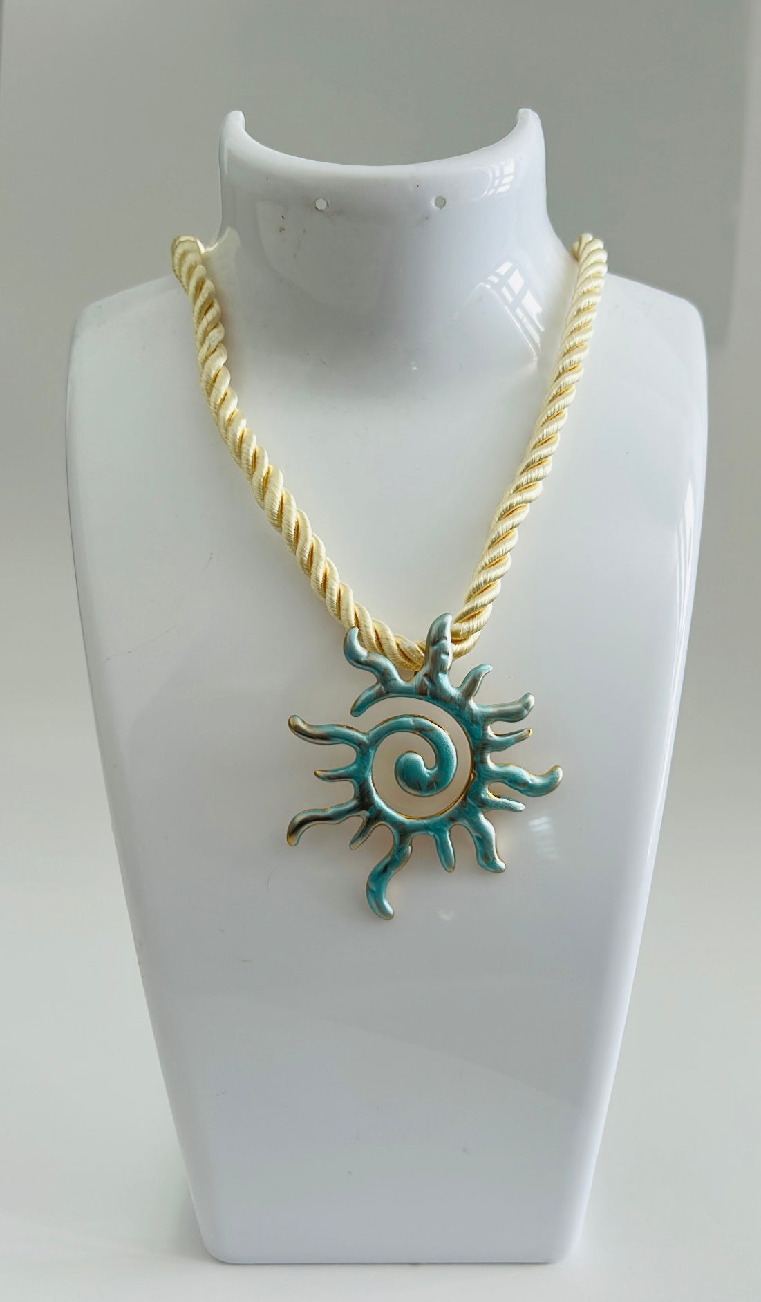 Collar Sol Eléctrico