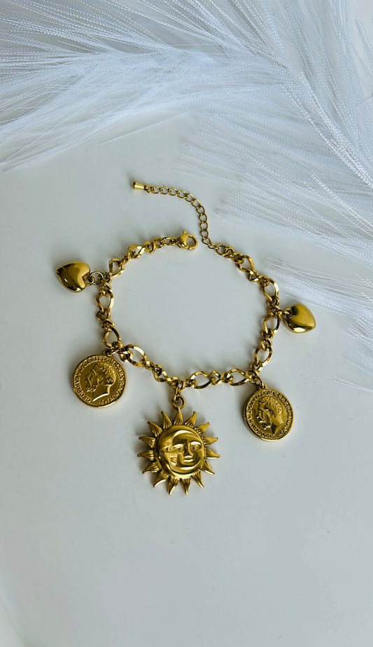 Pulsera con Dijes