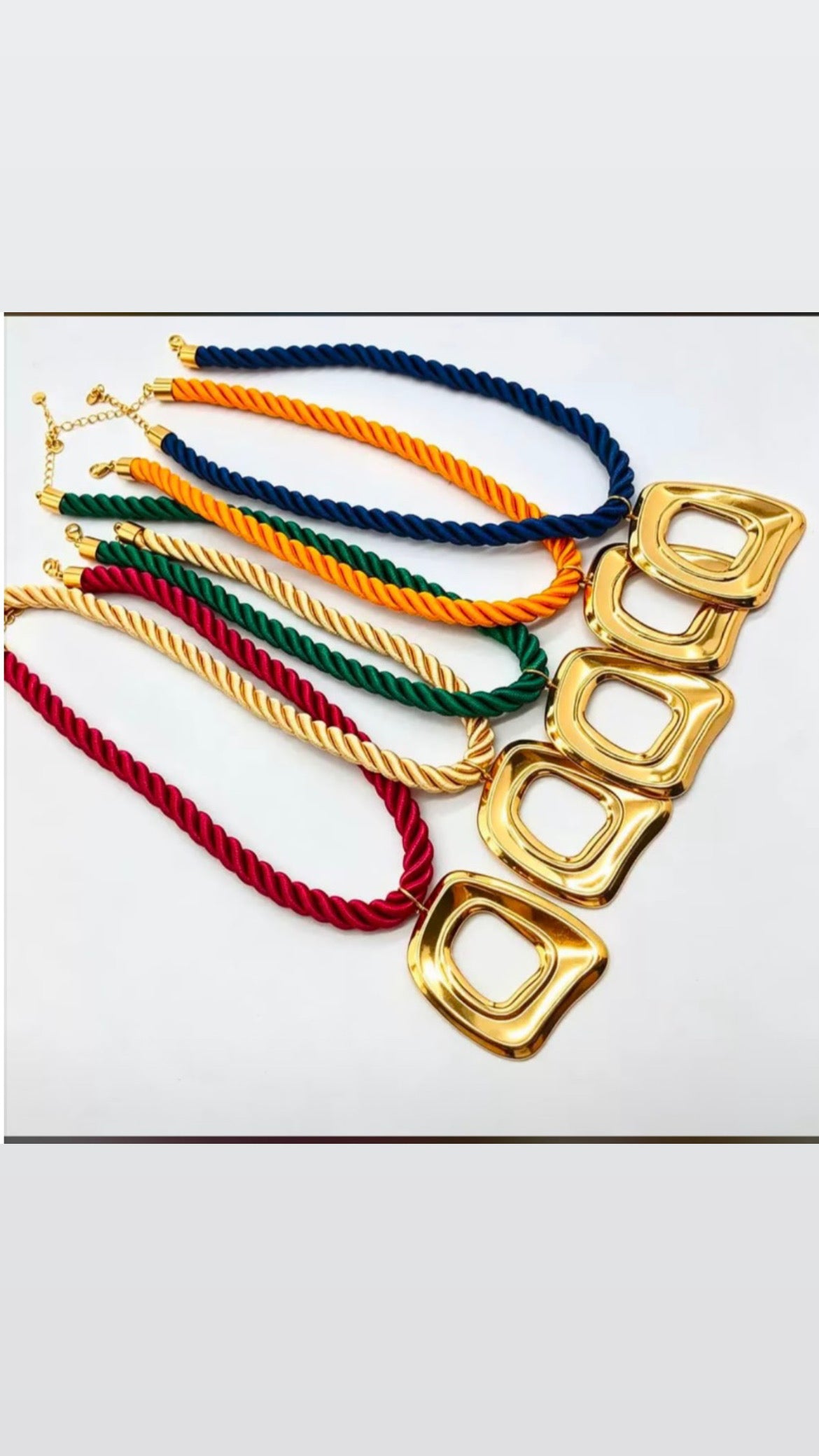 Collar Soga